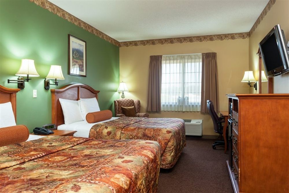 Country Hearth Inn & Suites Edwardsville Extérieur photo