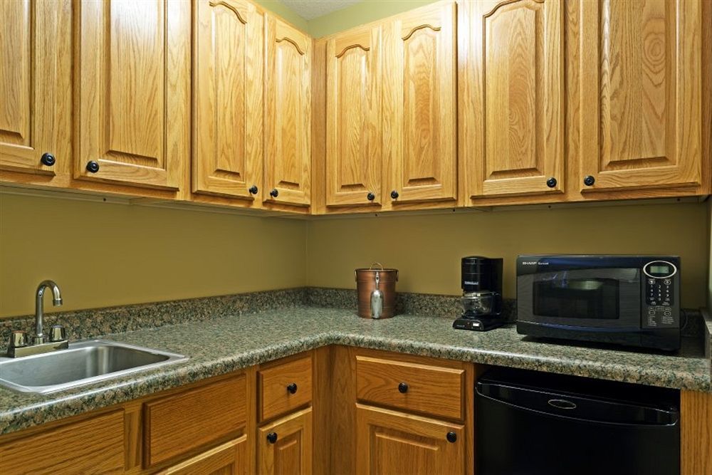 Country Hearth Inn & Suites Edwardsville Extérieur photo