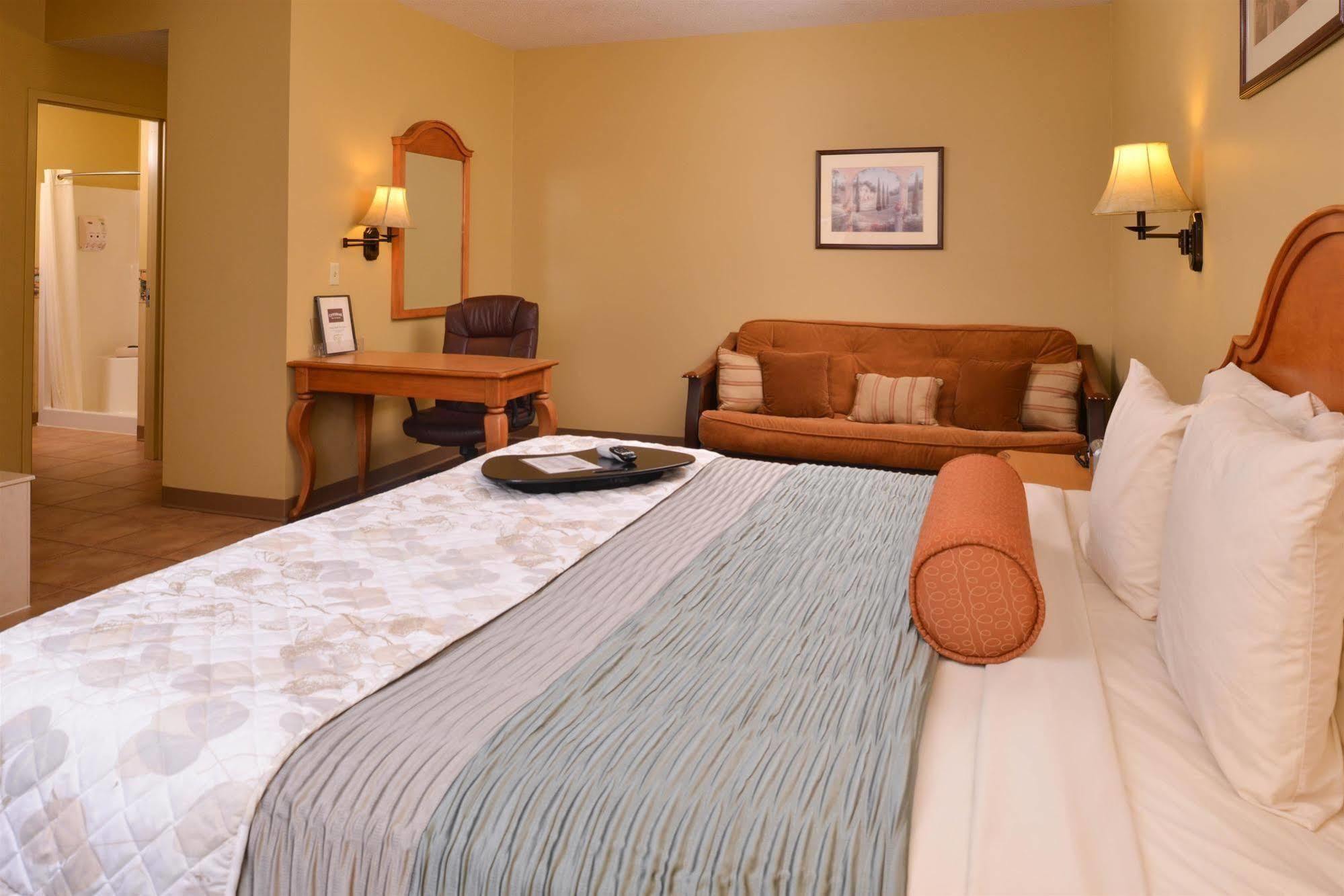 Country Hearth Inn & Suites Edwardsville Extérieur photo